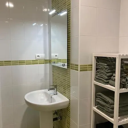 Apartment Laureles, Novales